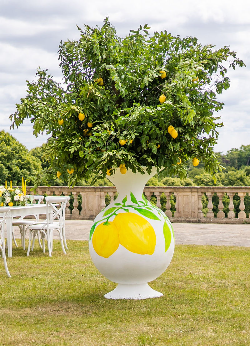 Corporate Chic: Elevating Your Event Decor for a Professional Gathering